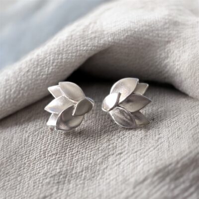 Pendientes Lotus